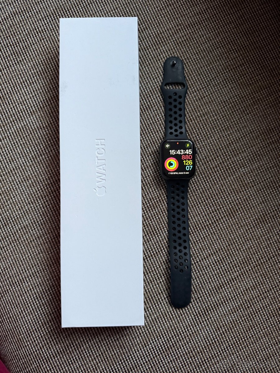 Apple watch 6