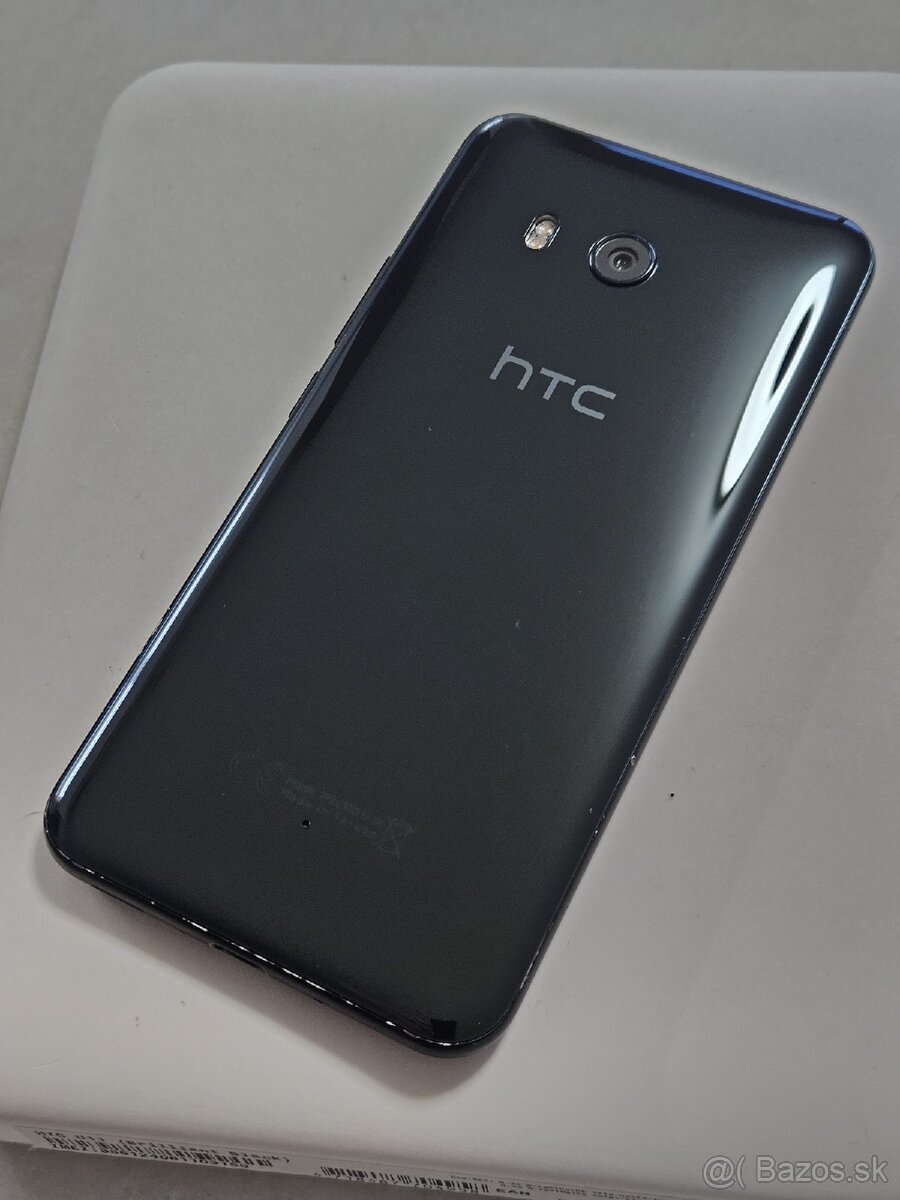 HTC U11