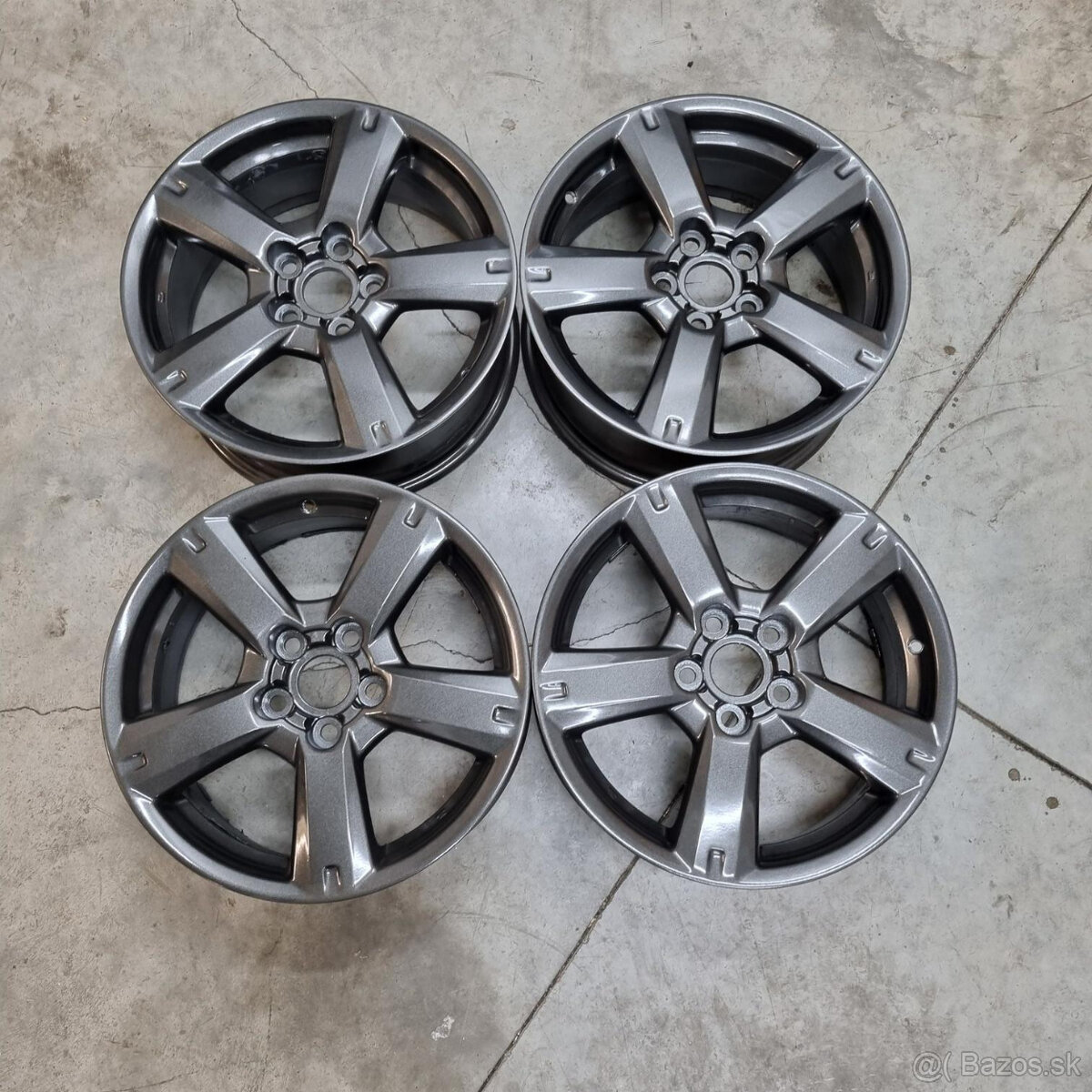 TOYOTA disky 5x114.3 R17 7.0J ET45