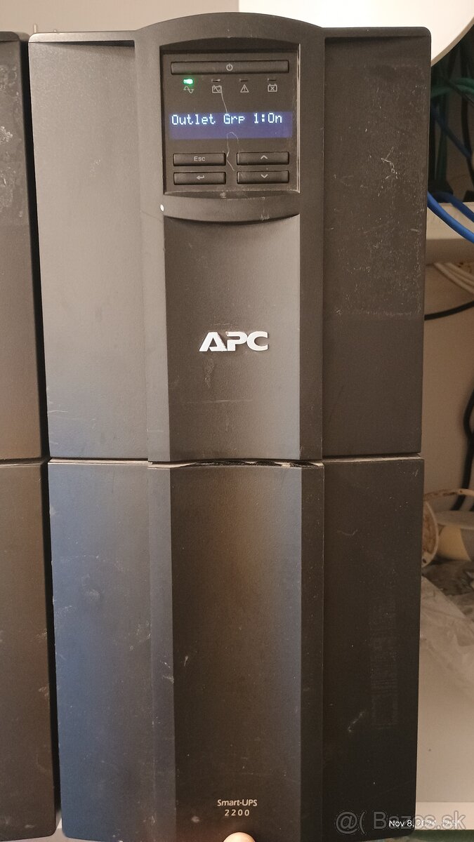 Predám 1980W záložný zdroj APC SMART-UPS 2200