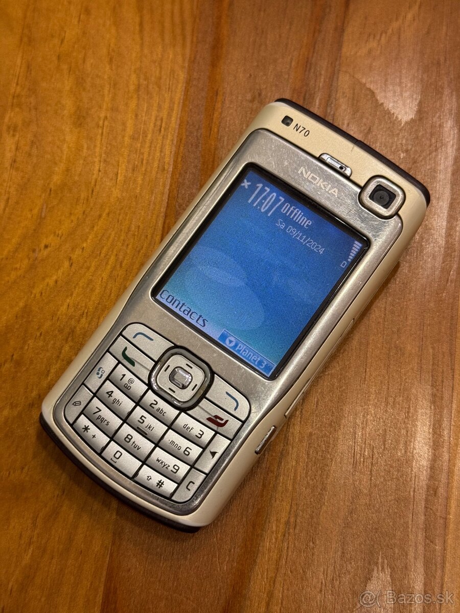 Nokia N70