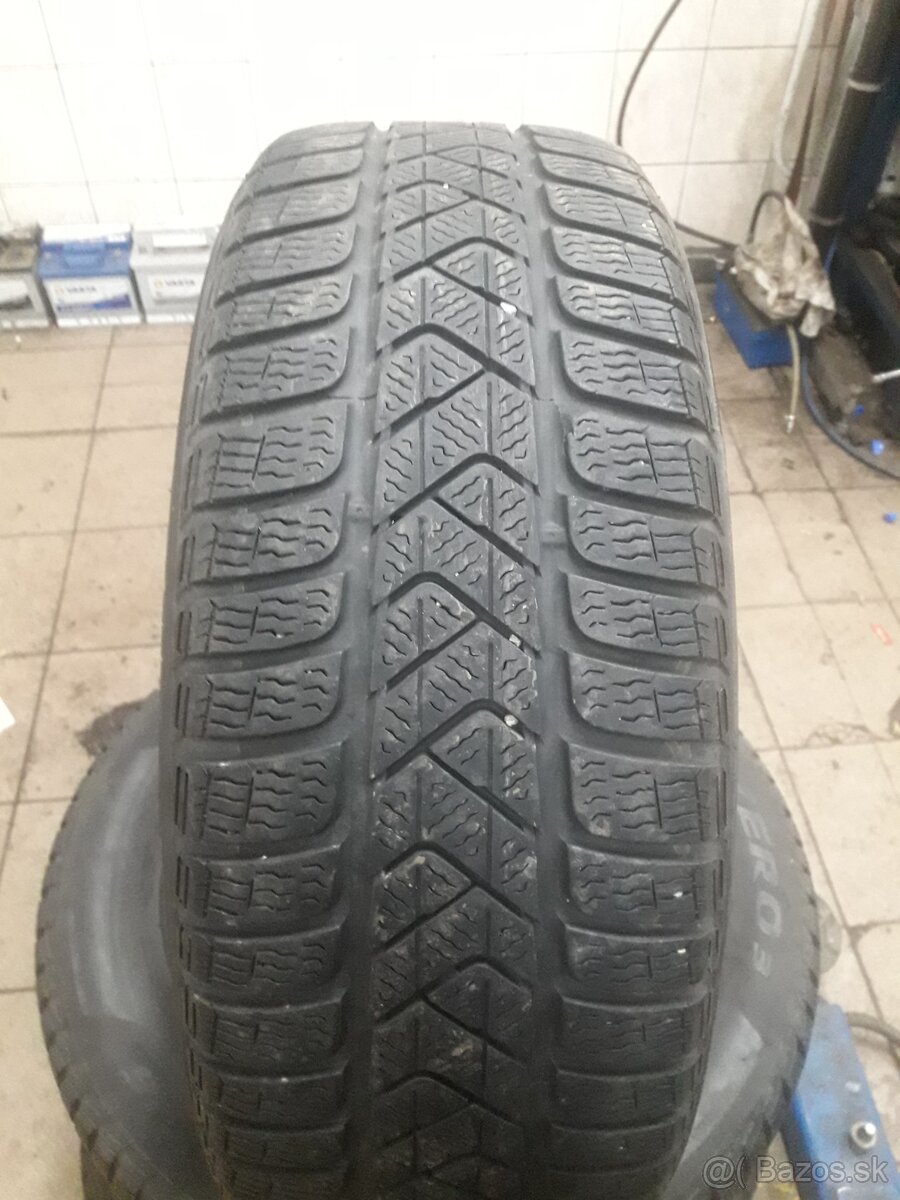 Zimné 215/60R16 95H