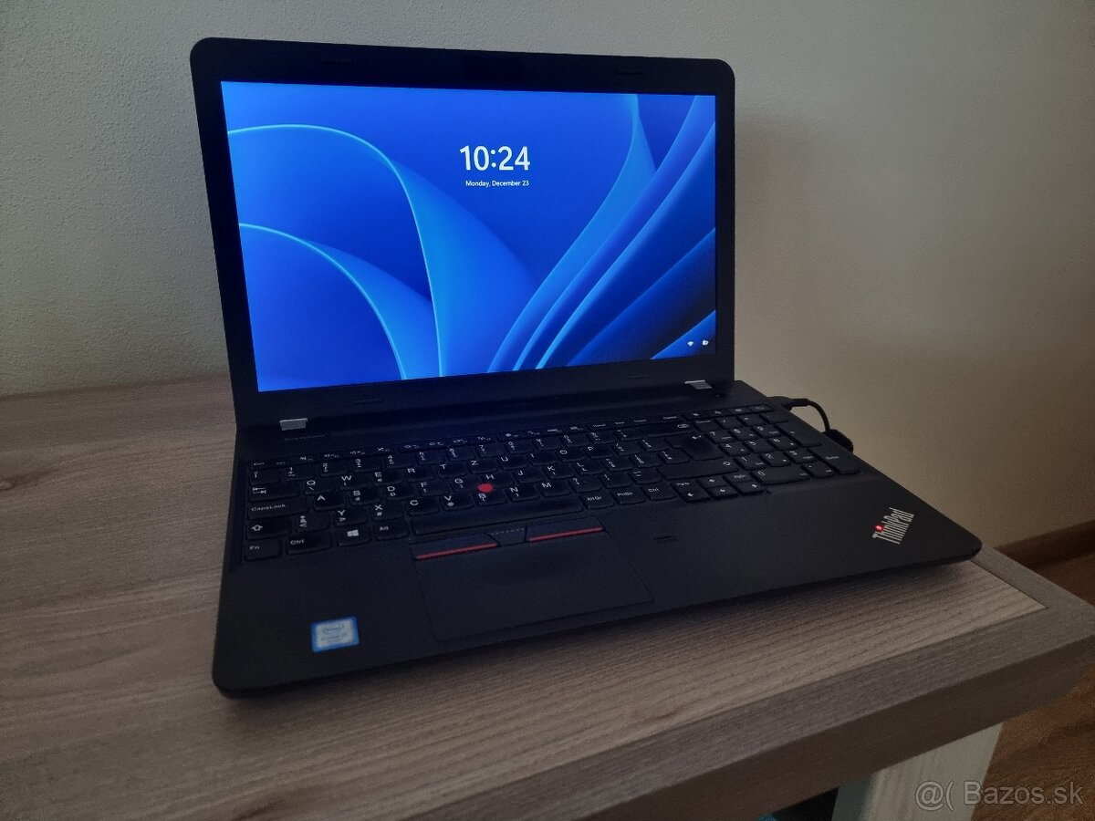 LENOVO ThinkPad E560