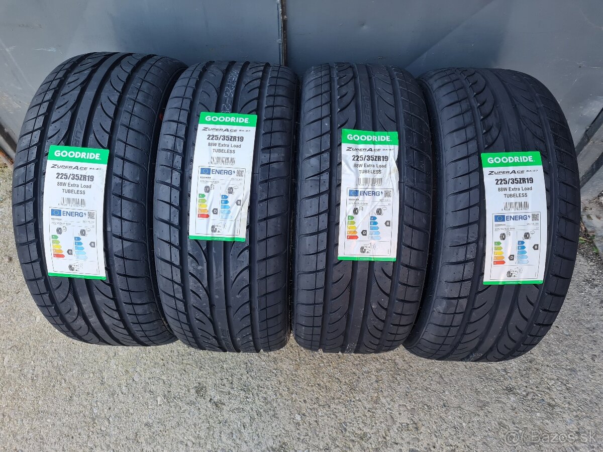 Letné 225/35R19 Goodride