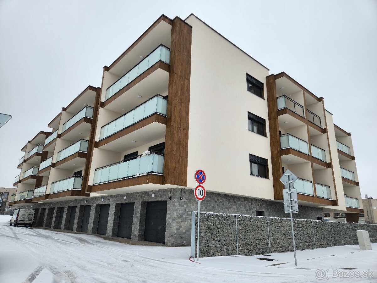 3-izbový byt s balkónom v NOVOSTAVBE, Popradská,