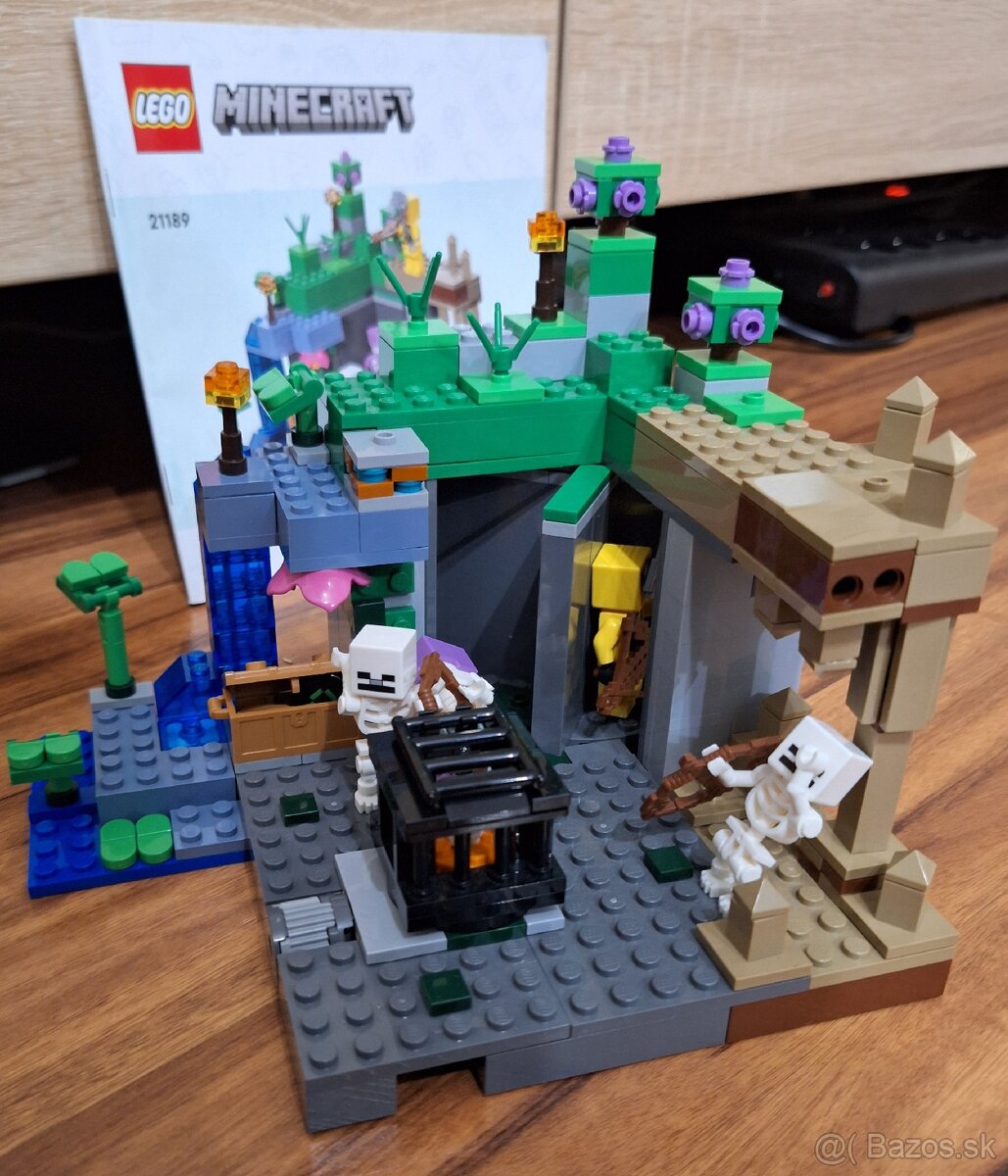 Lego Minecraft 21189 Jaskyňa kostlivcov

