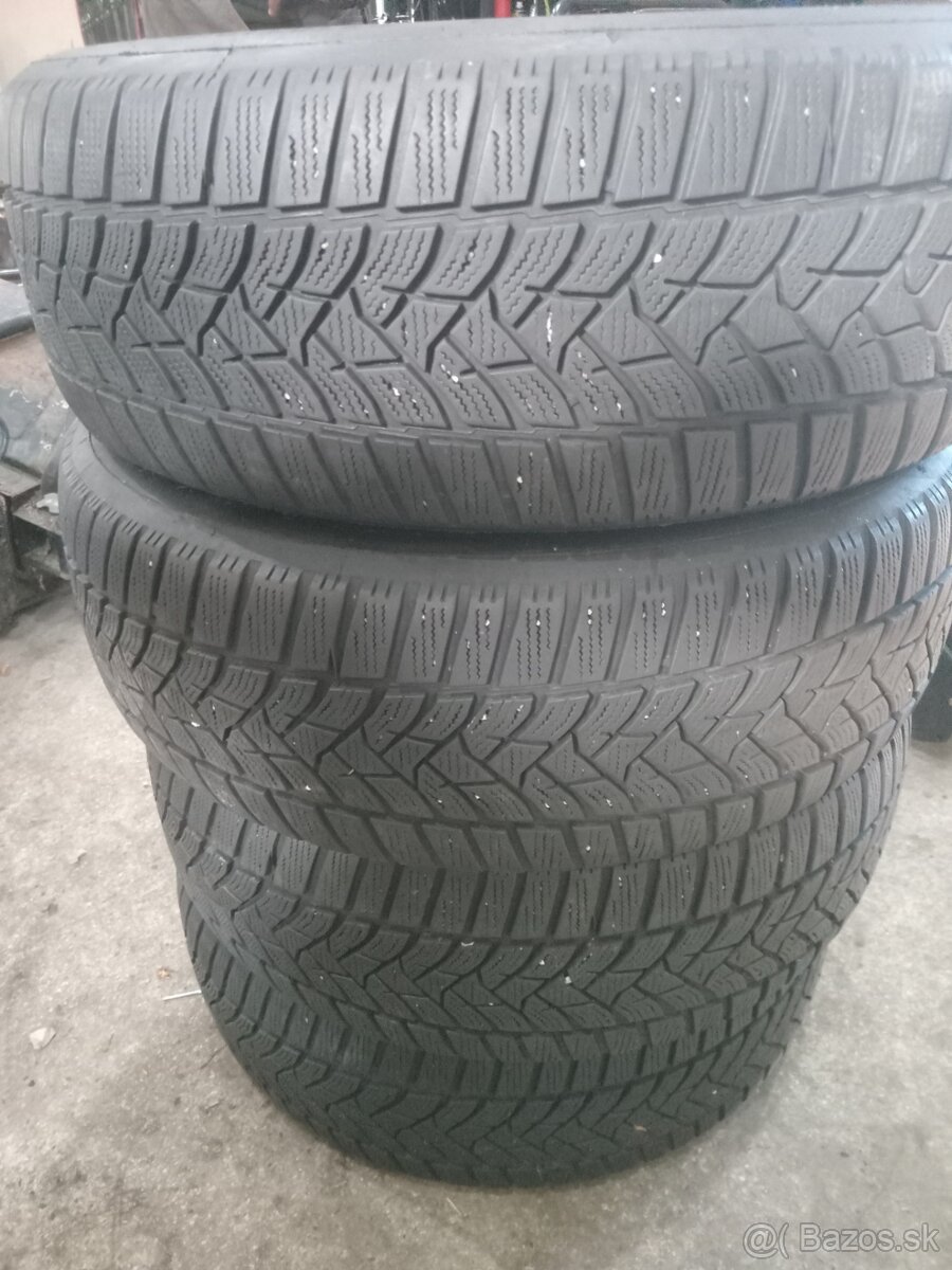 Pneumatiky Dunlop 205/60 R16 zimné