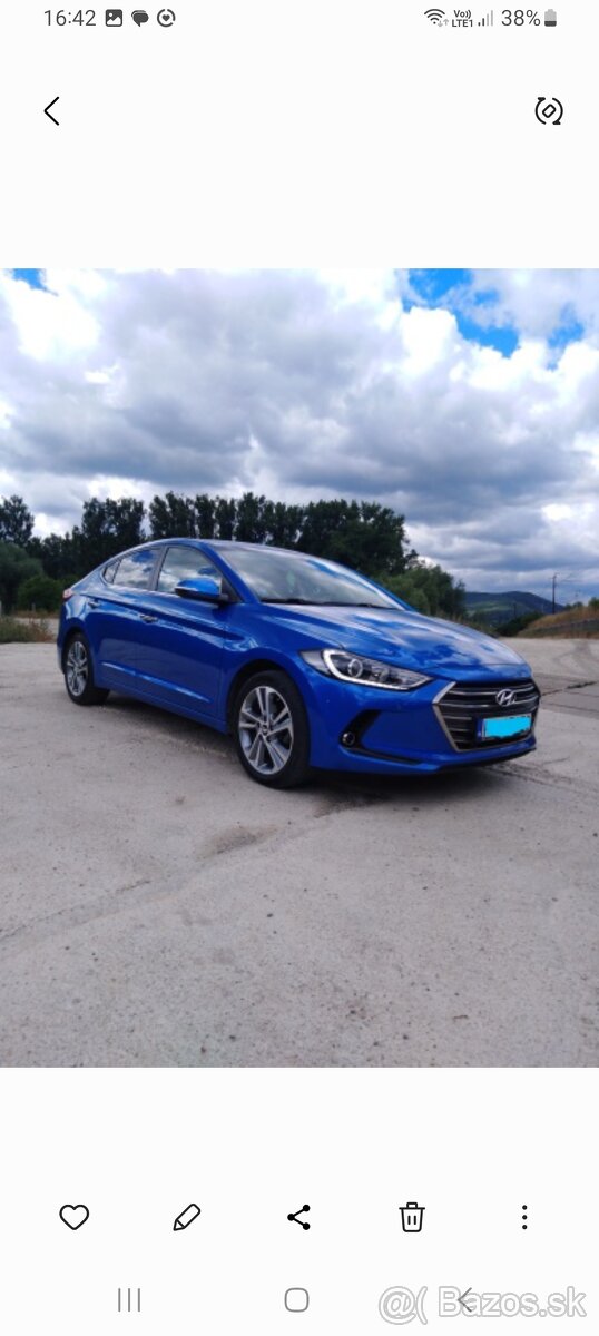 Hyundai Elantra Prémium 65000km