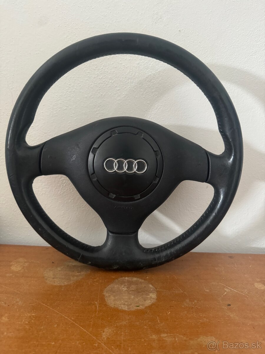 Audi 3 ramenny volant