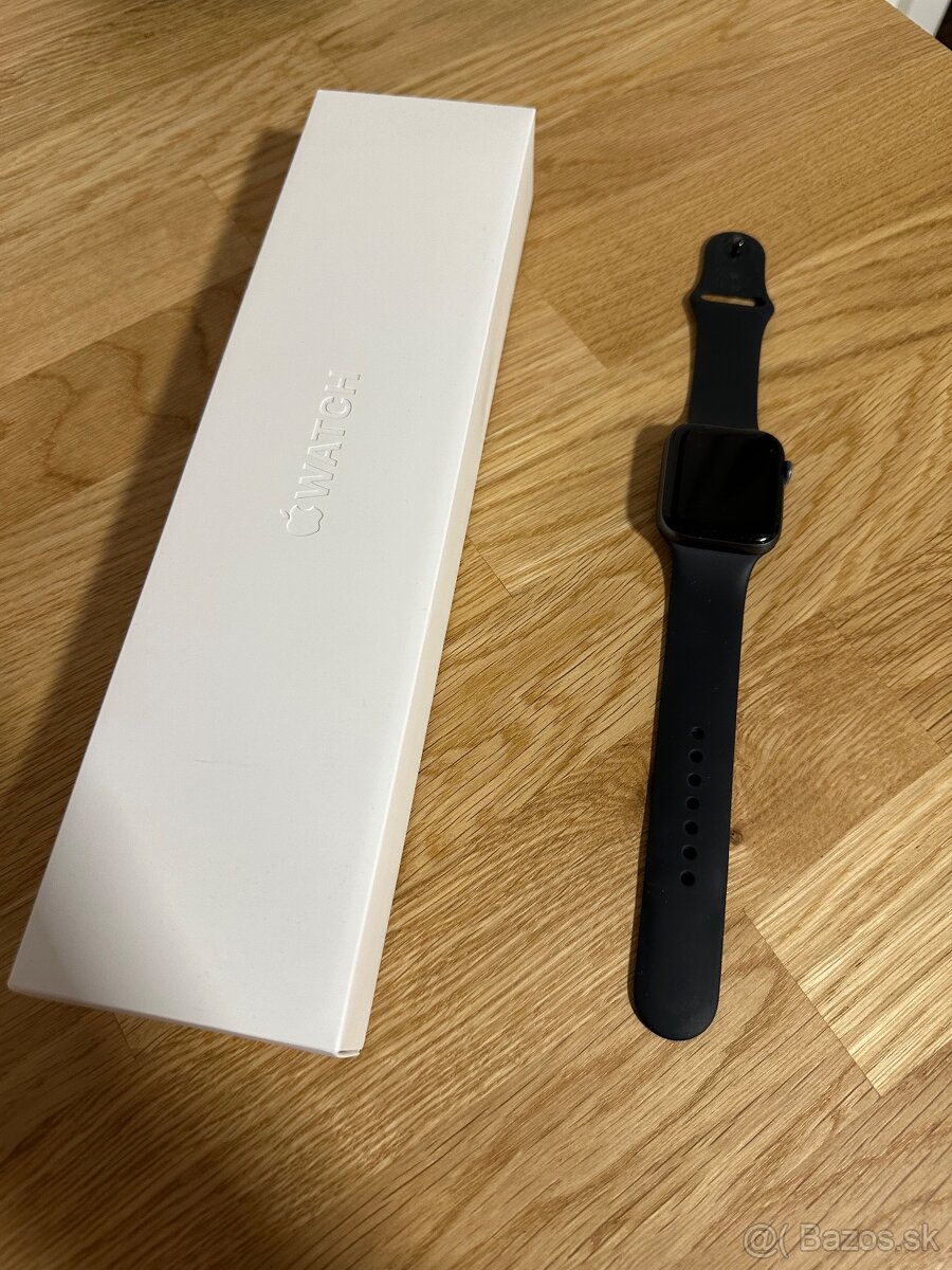 Apple watch 6 hodinky