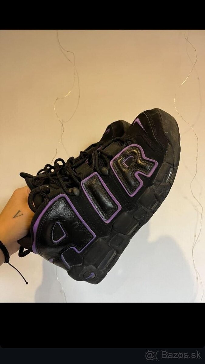 Nike uptempo