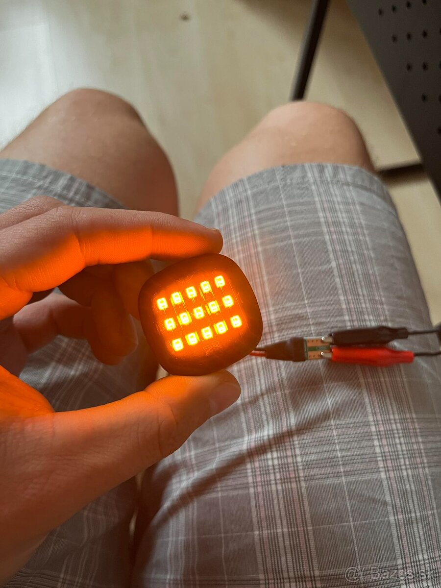 LED Smerovky bočné tmavé škoda