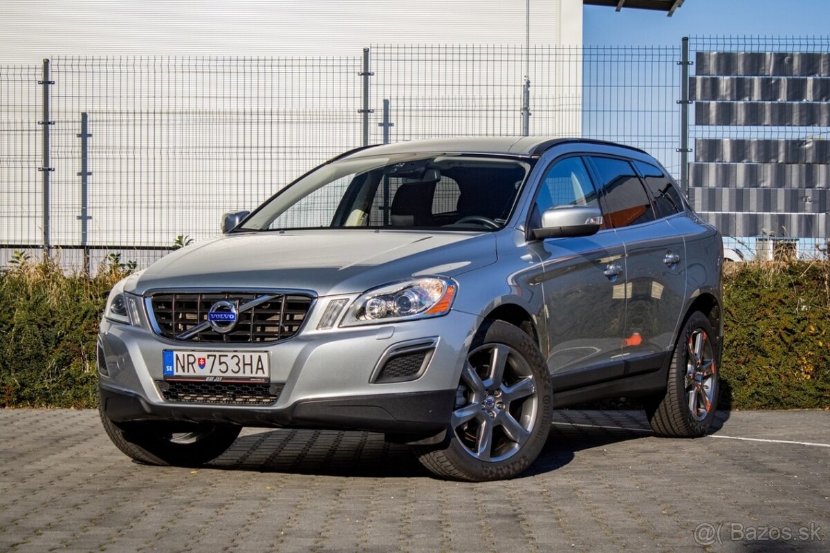 Volvo XC60 D4 2.4L Momentum AWD