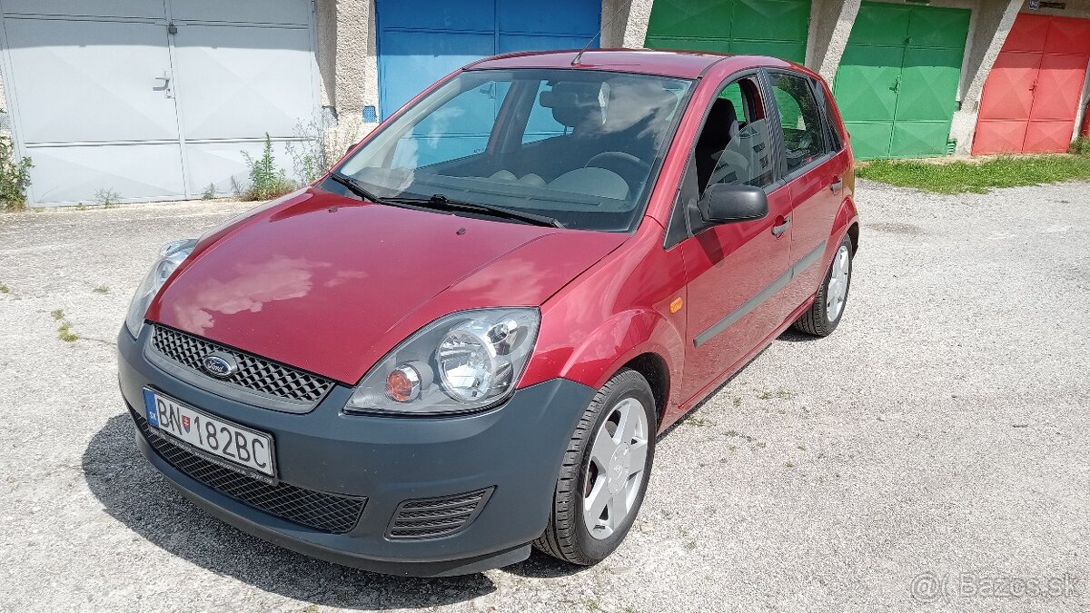 Predám Ford Fiesta, 1.4 benzín 59kW, r.v. 2008