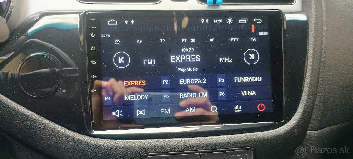 Predam dotykove navi autoradio Kia Ceed 2012-2018