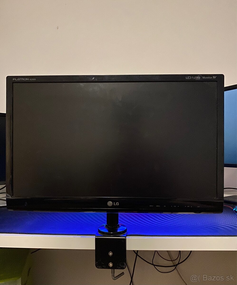 LG monitor