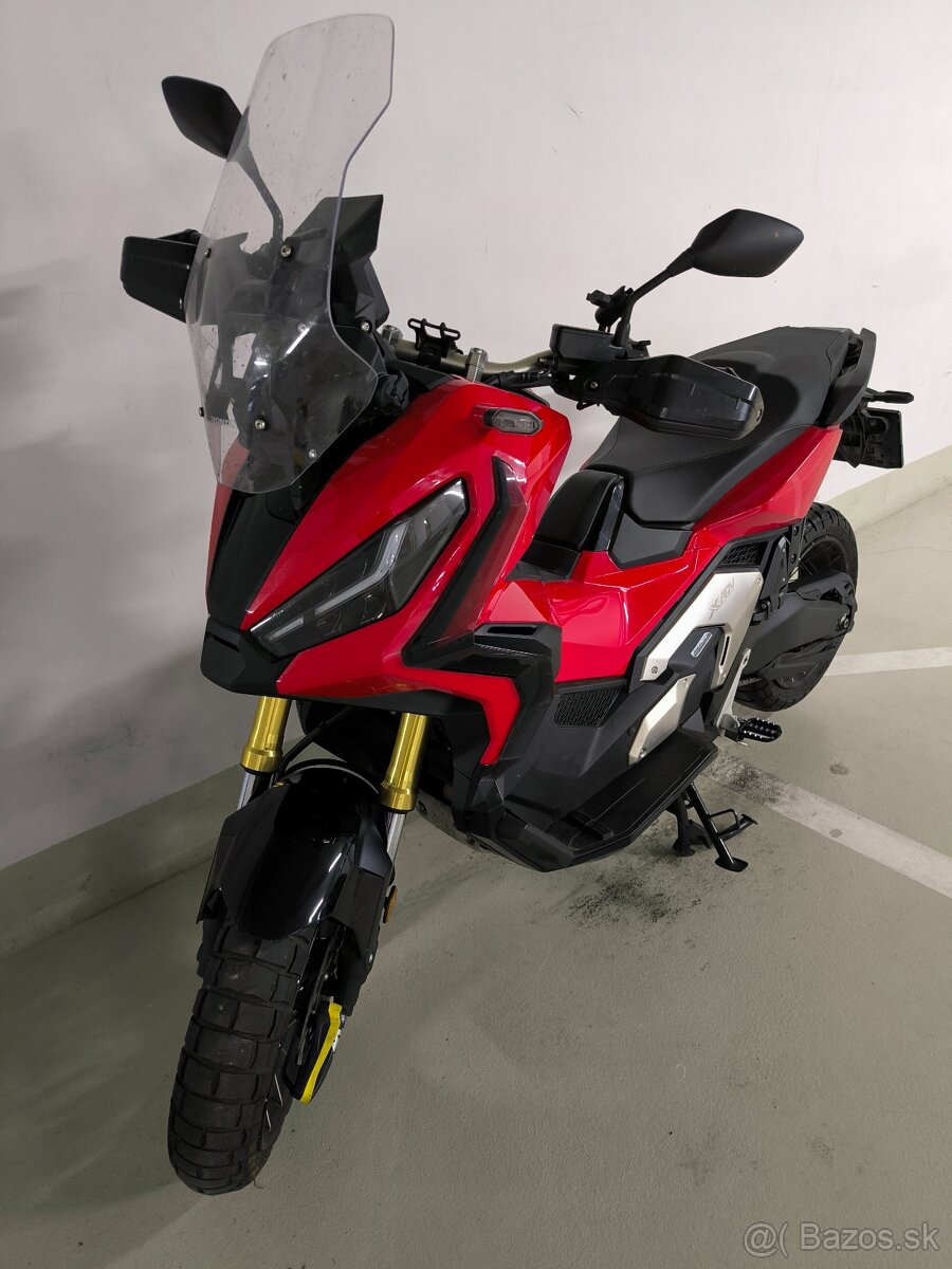 Predam Hondu X-ADV 2021