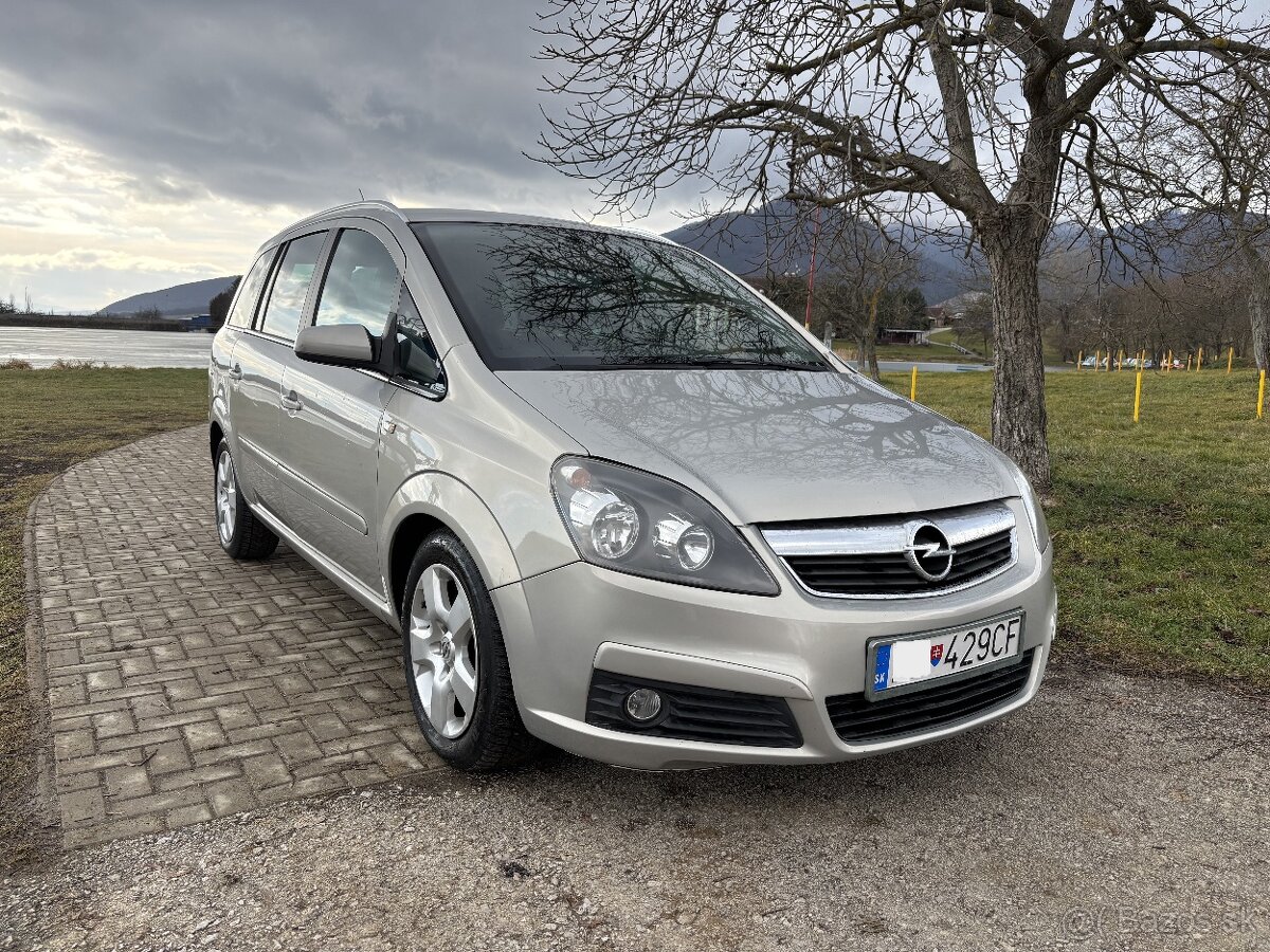 Opel Zafira 1.9 CDTi AUTOMAT, 7-miestna verzia