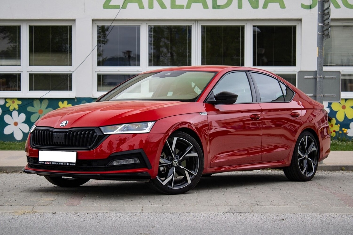 Škoda Octavia 2.0 TSI Sportline 4x4 DSG