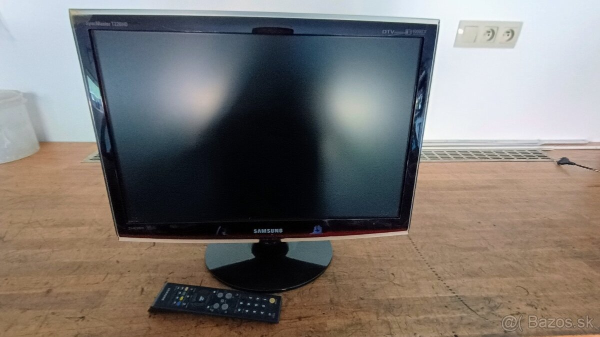 Televizor Samsung T220HD