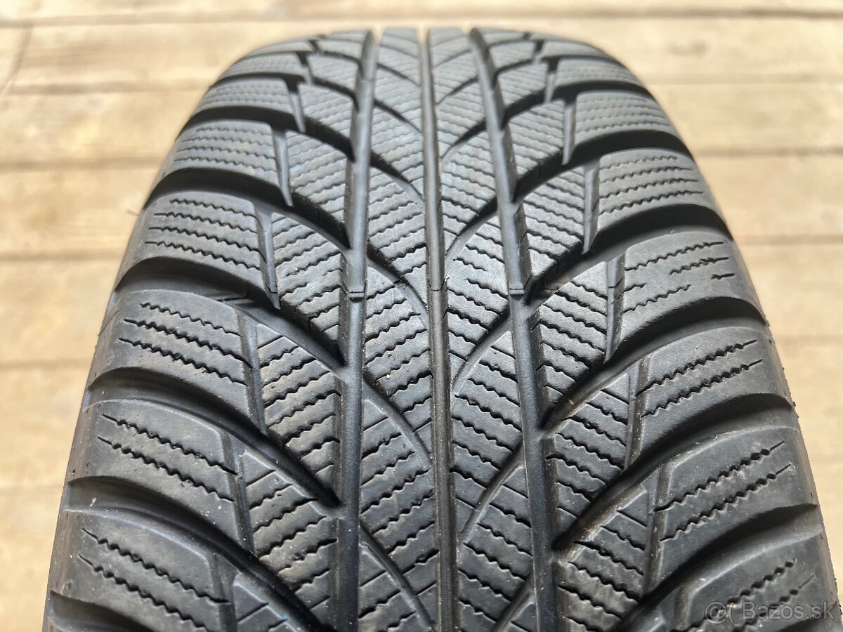 185/60R16 86H Bridgestone Blizzak LM001