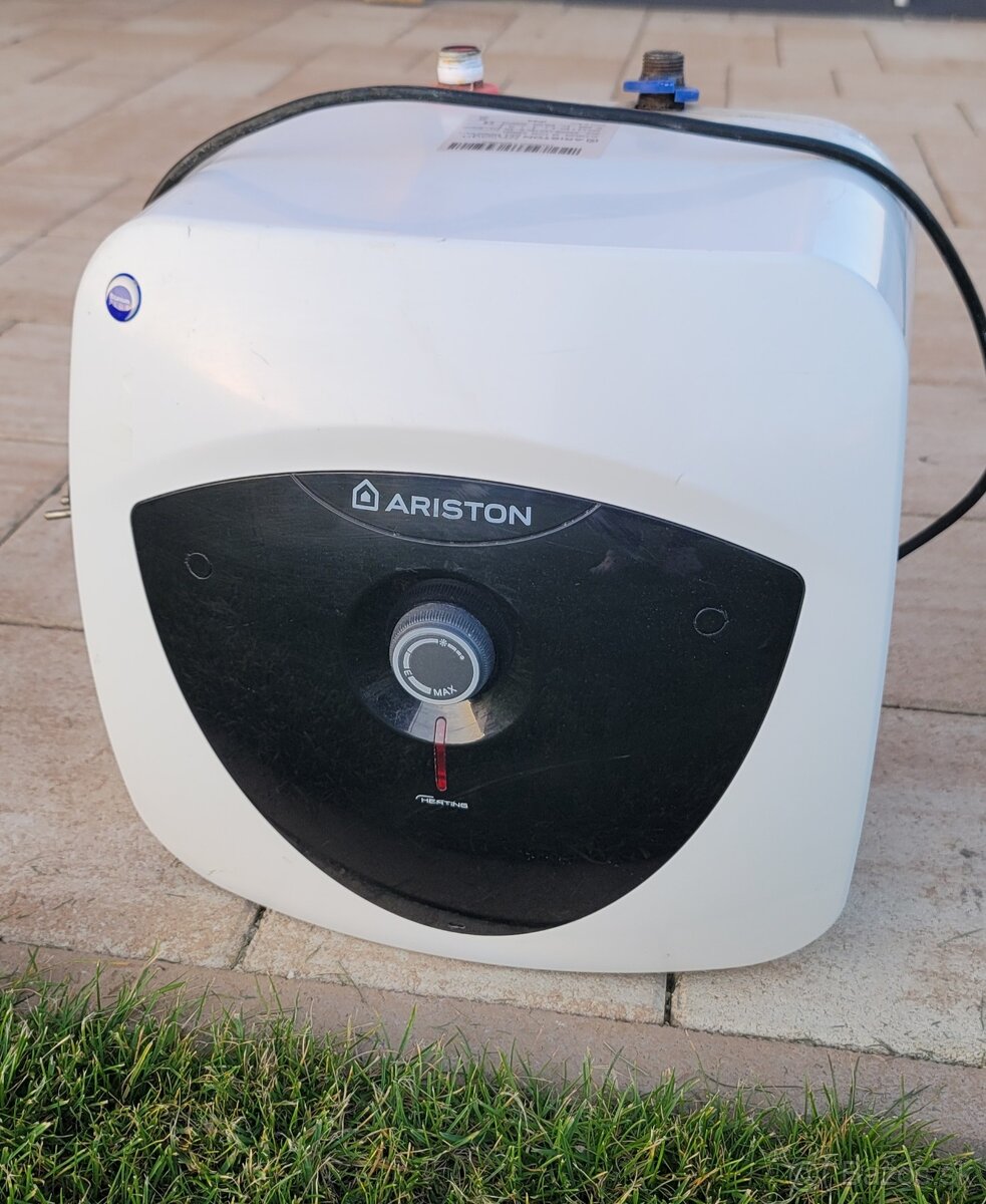 Ariston Lux 15U elektricky bojler