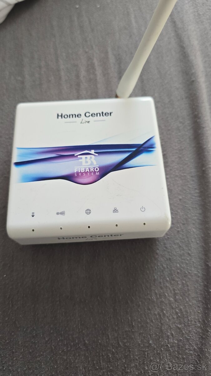 Smart jednotka Fibaro Home Center