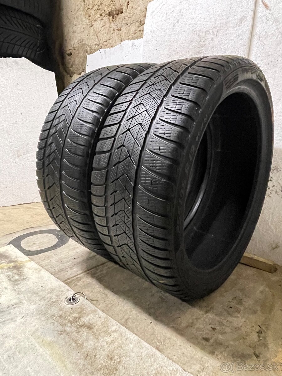 Pirelli 255/35 R19 2x=120€