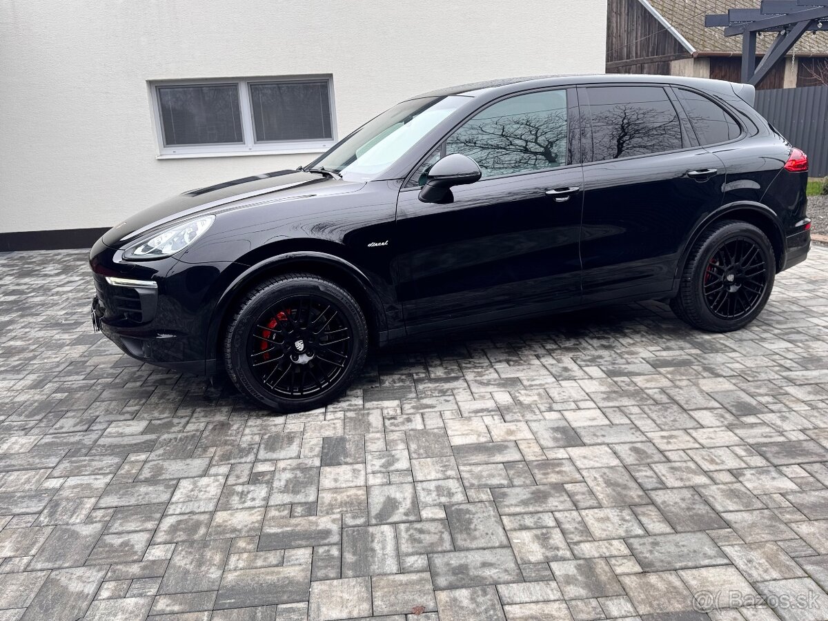 Porsche Cayenne 2016 facelift