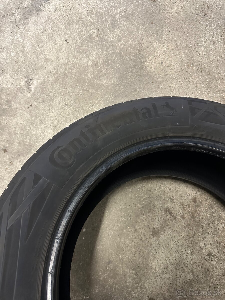 Continental 215/60 R17 letné