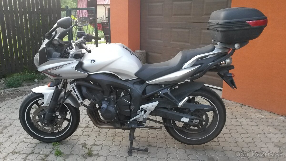 Yamaha Fazer FZ6 S2 600 75 kw 21200 km ja 1.majitel