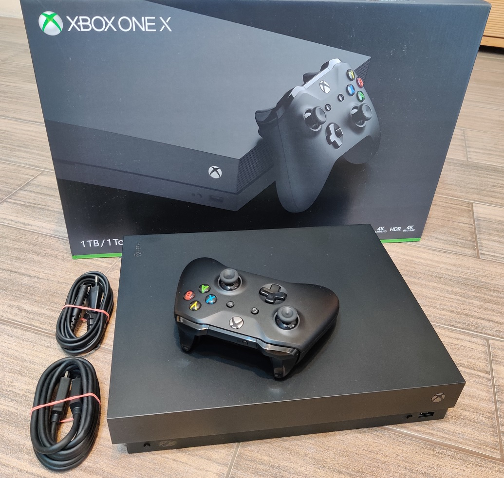 XBOX ONE X 1TB (2TB) - 4K HDR + hra/y