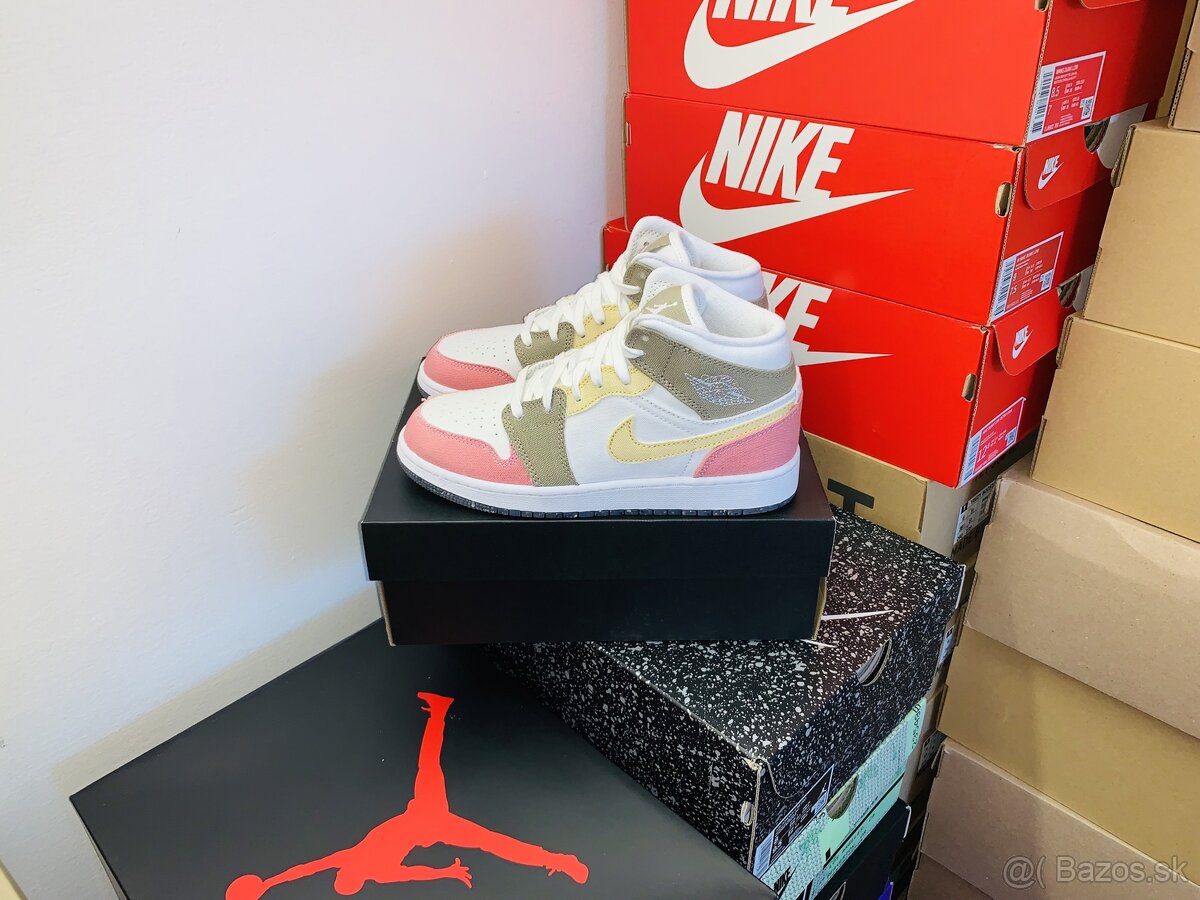 Nike Air Jordan 1 Mid Pink Tan, 36Eu