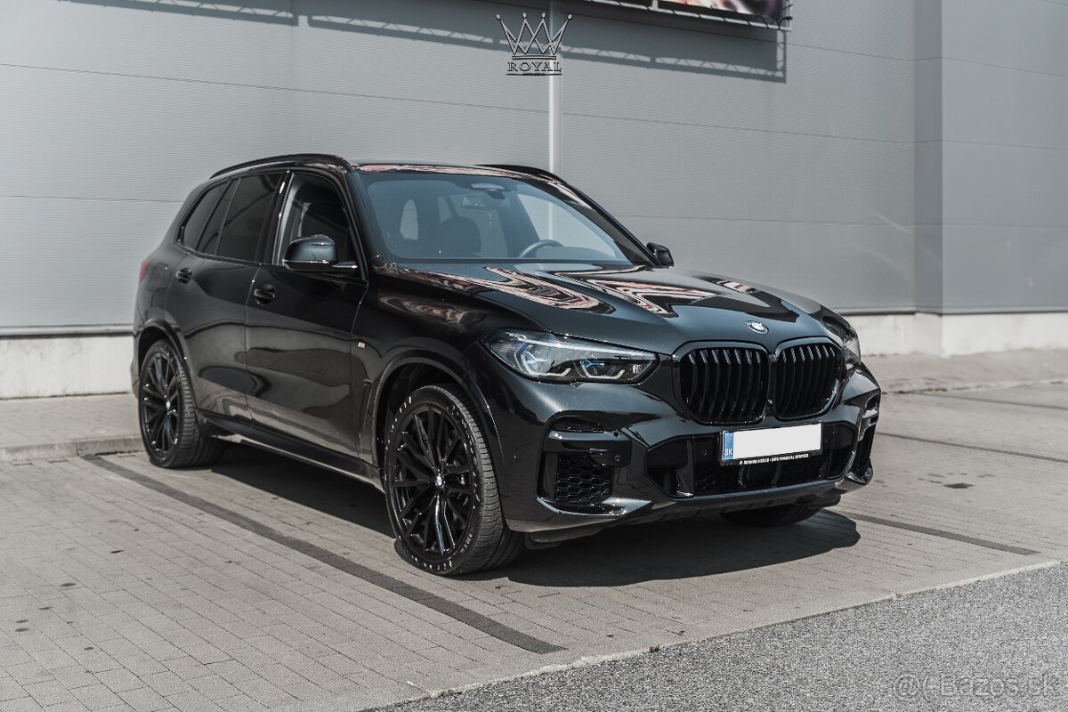 BMW X5 xDriveM50i A/T DPH