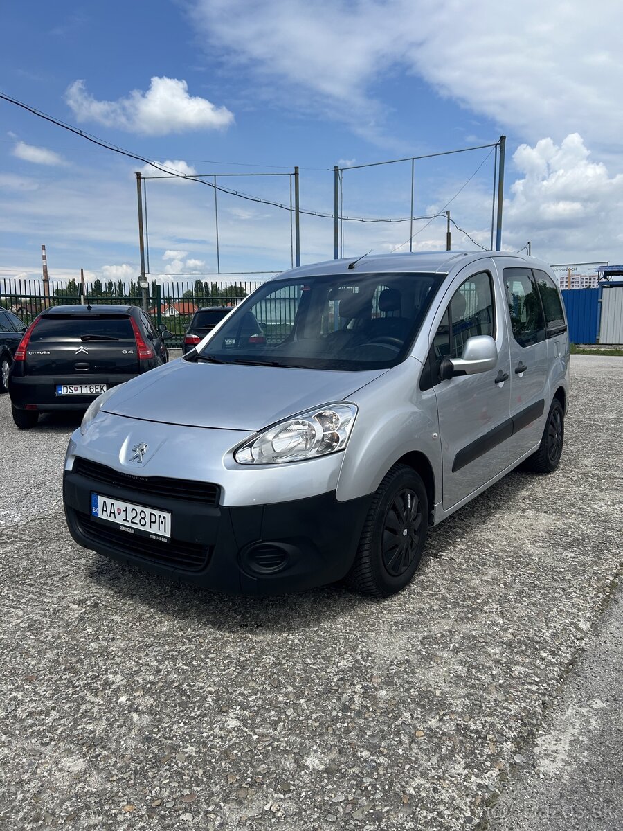 Peugeot Partner Tepee 1.6 HDi Active, 1. Majiteľ, 7 miestne