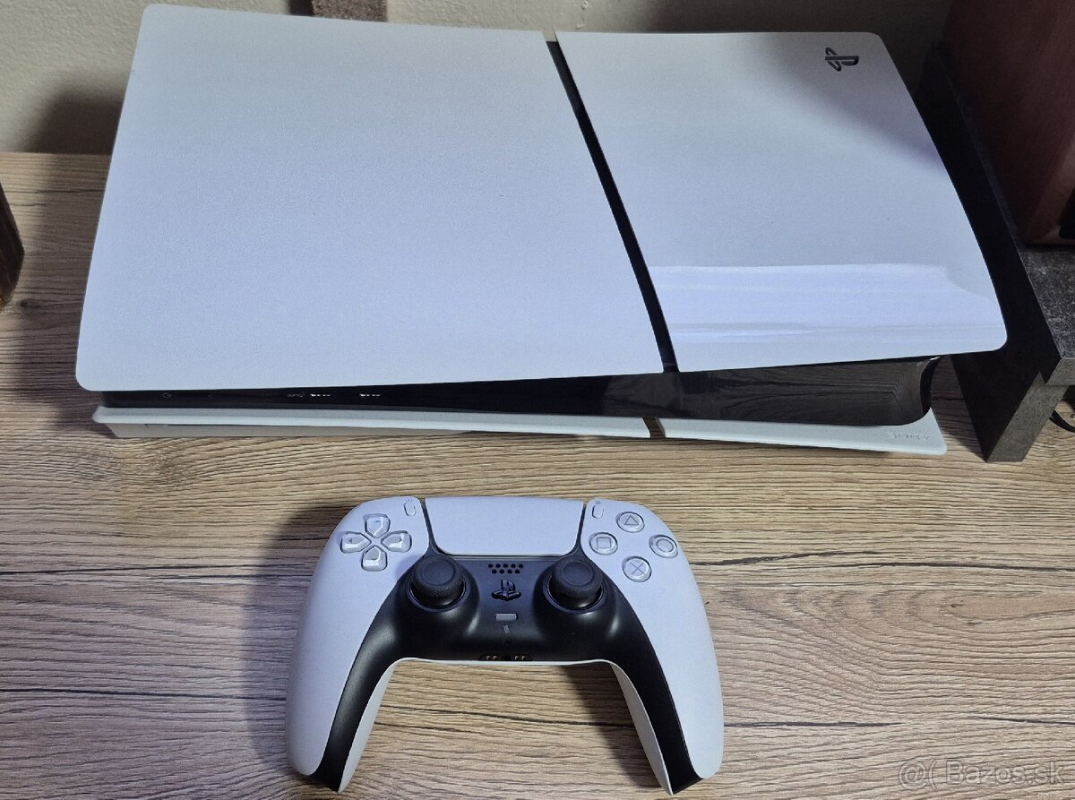 PS5-SLIM