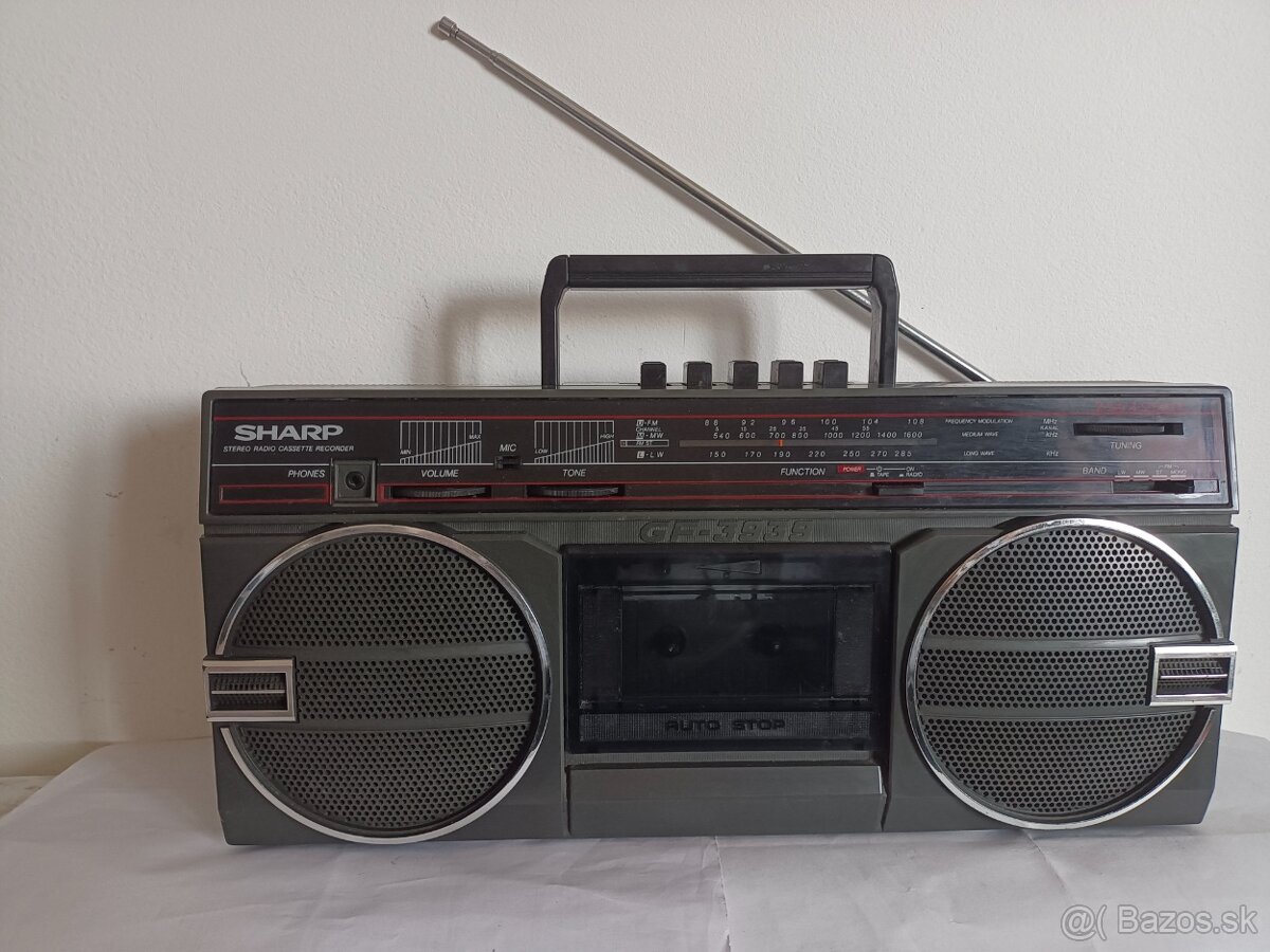 Sharp GF3939, radiomagnetofon retro kazeťák