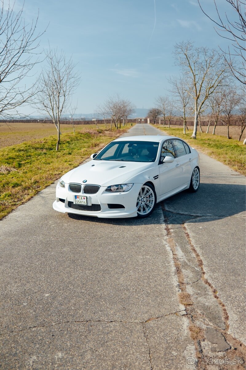 BMW E90 M3 (Japonsko)