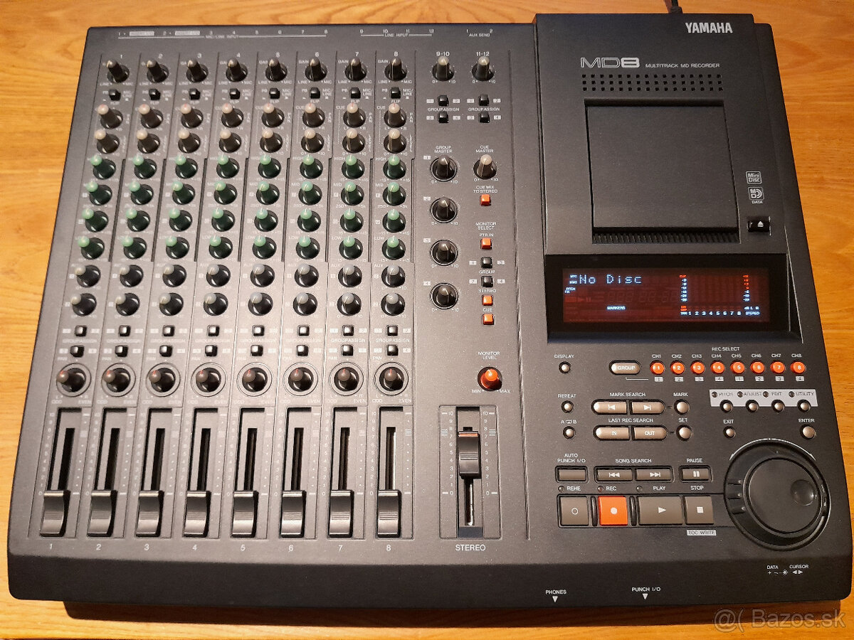 Strihový mixpult YAMAHA multitrack MD recorder MD8