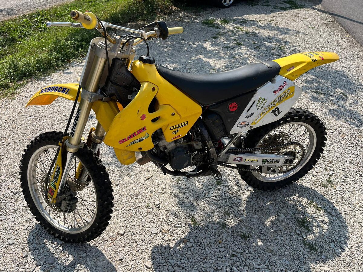 Suzuki rm 125