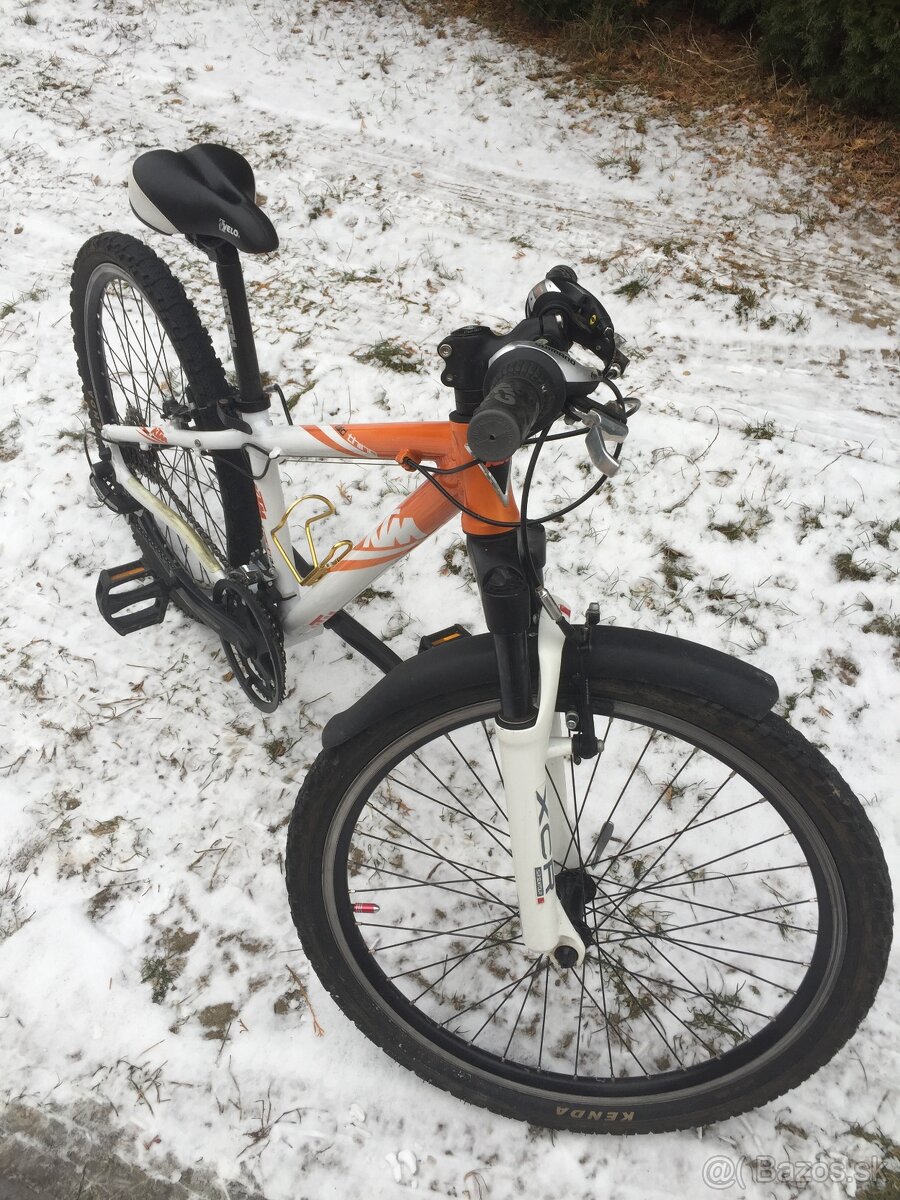 KTM 24 palcovy kvalitny bicyket