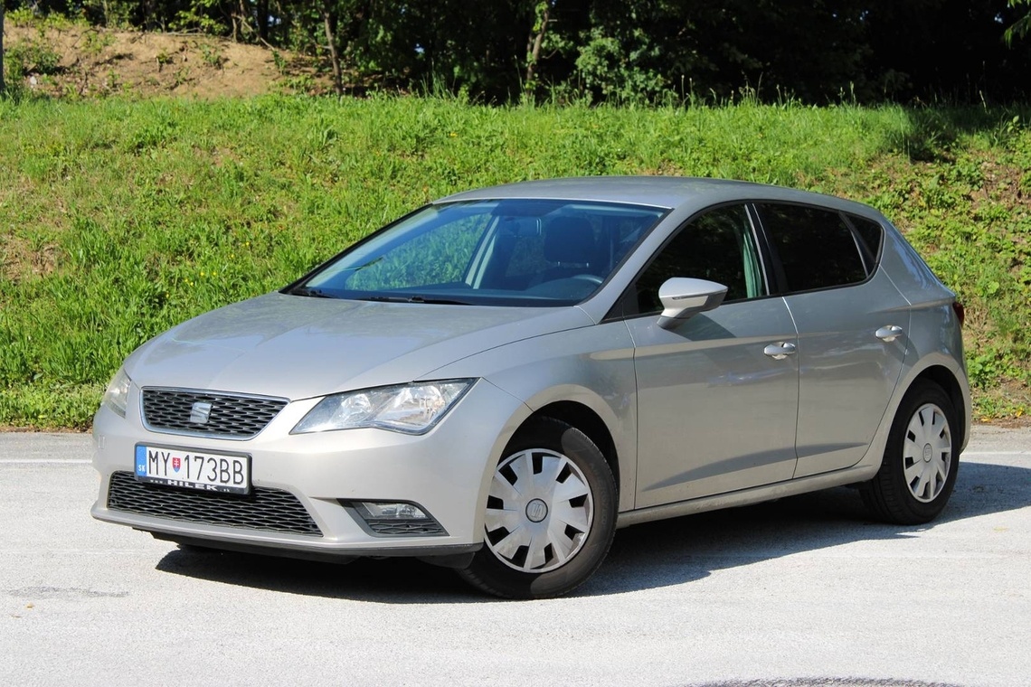 Seat Leon 1.2 TSI Ecomotive Style 81kW(110k), kúpa v SR