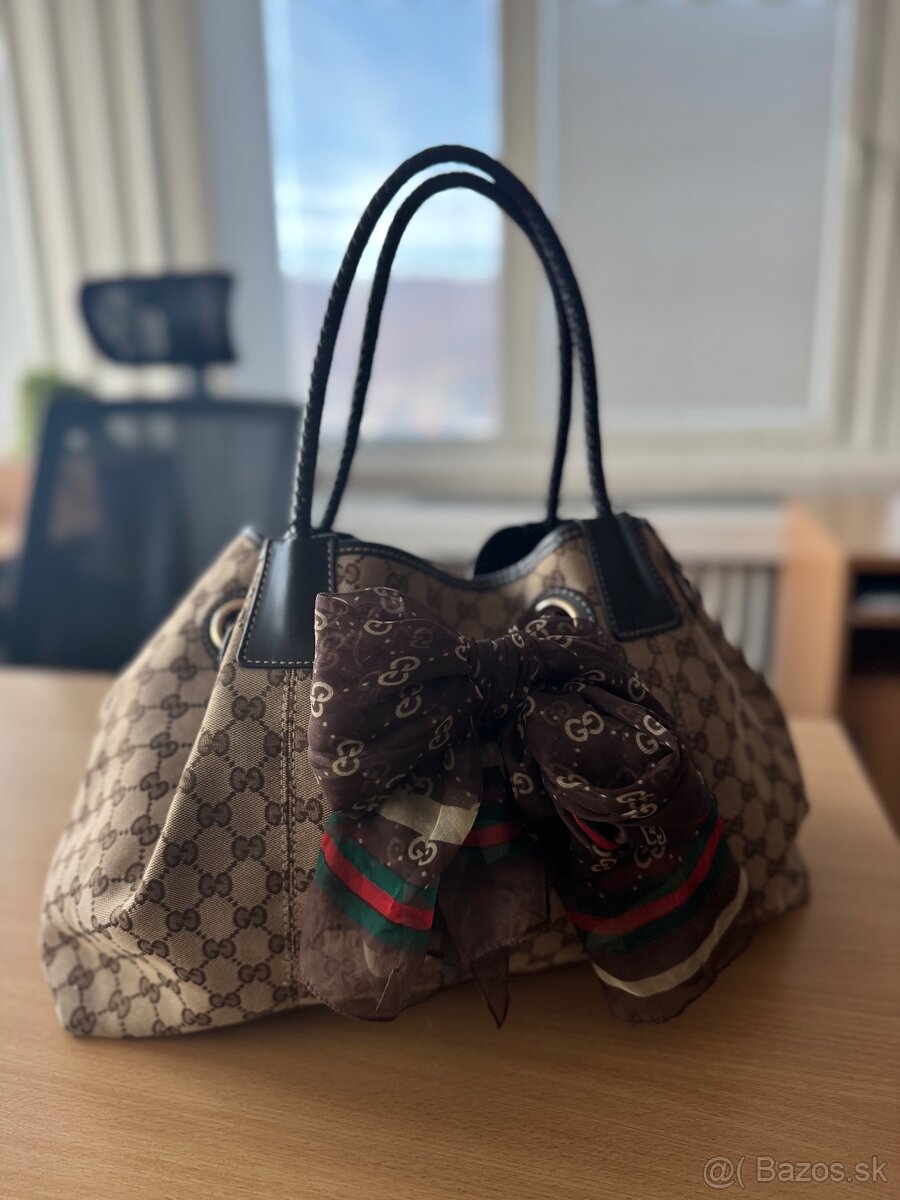 Gucci handbag