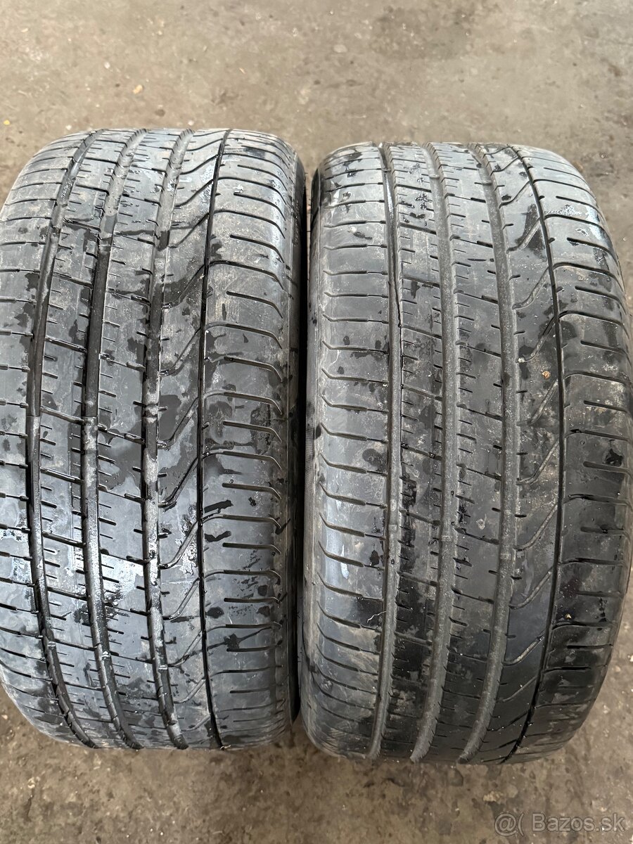 275/35R20