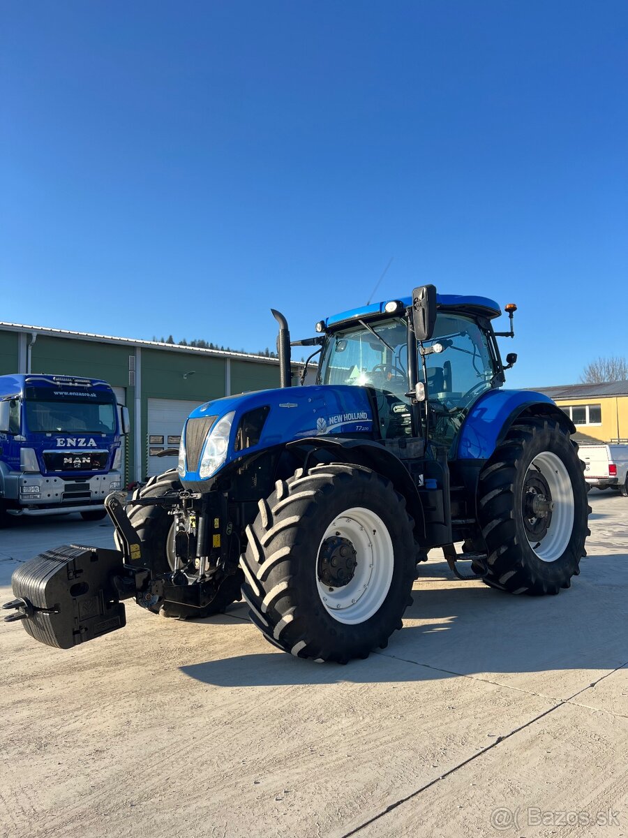 New Holland T7.270/traktor/autocommand/2016