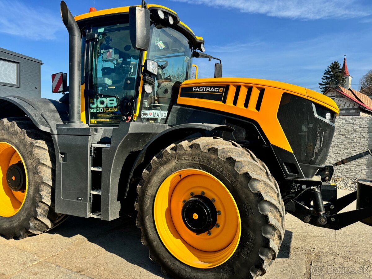 JCB FASTRAC 8330 ICON