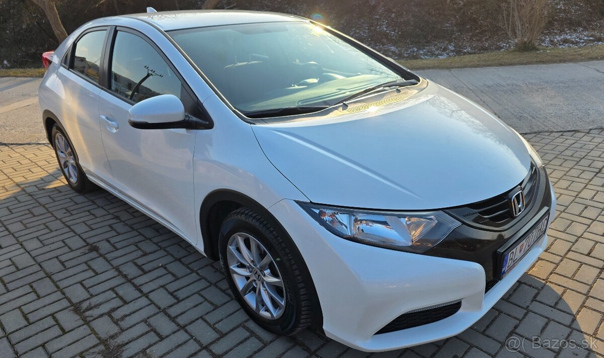 Honda Civic 1.4i-VTEC Comfort,kúpené na SK