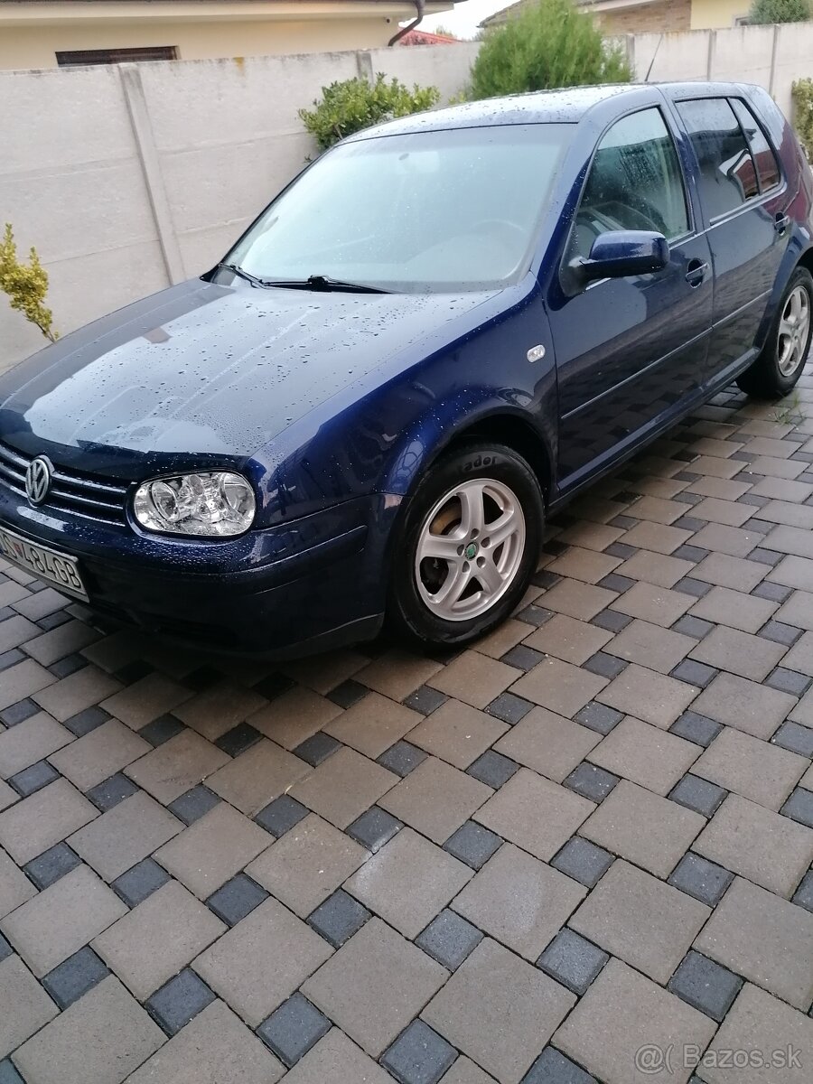 Predá VW Golf 16 16v 77kw Benzin