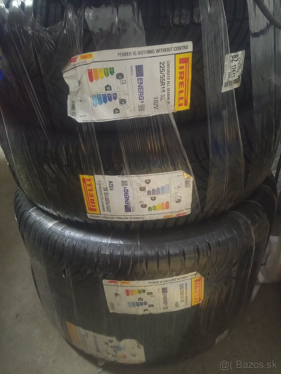 Pirelli 225/55R18 102V