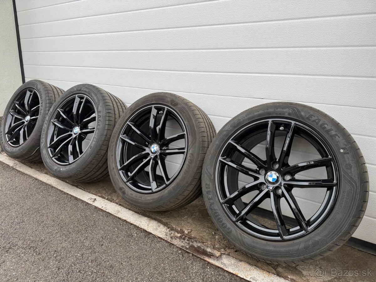 ORIGINAL BMW 5 G30/G31 LETNA SADA 5x112 R18 DVOJROZMER